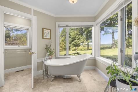 92 Quail Run Road Woodbury CT 06798