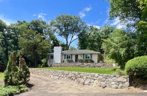18 Jean Avenue Norwalk CT 06850