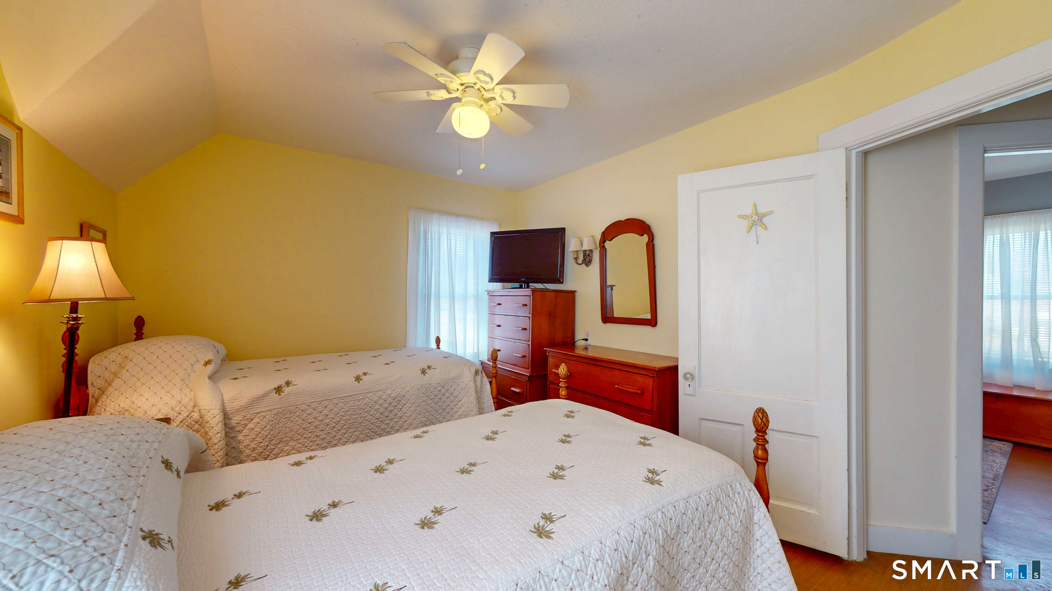 174 River Road Stonington CT 06379