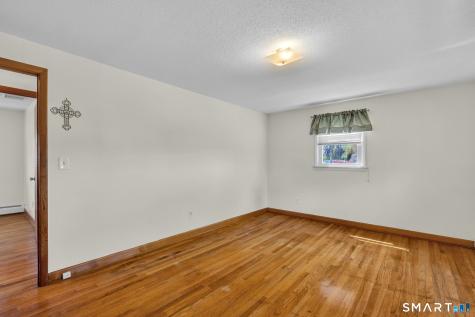 35 Puritan Lane Newington CT 06111