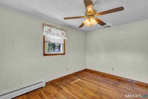 35 Puritan Lane Newington CT 06111