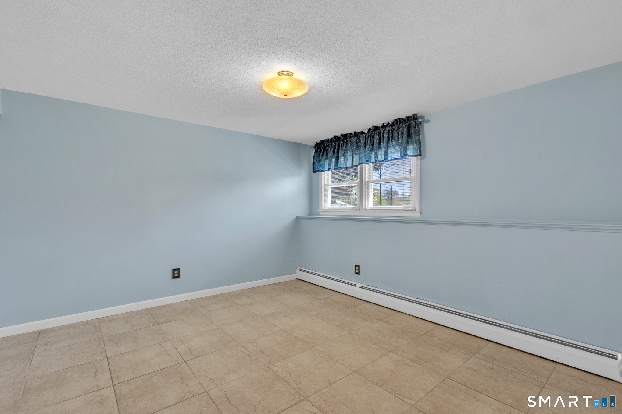 35 Puritan Lane Newington CT 06111