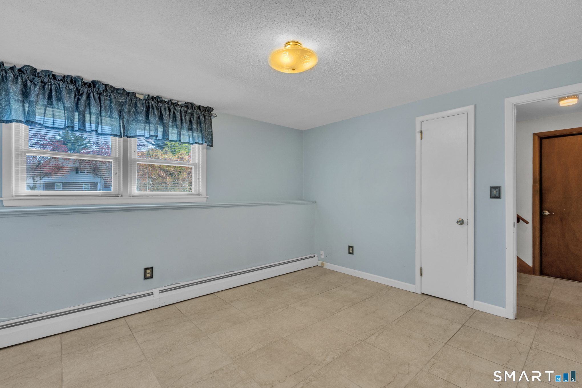 35 Puritan Lane Newington CT 06111