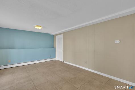 35 Puritan Lane Newington CT 06111
