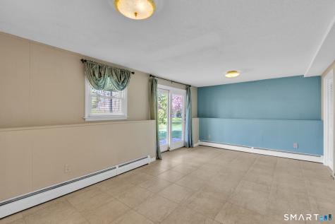 35 Puritan Lane Newington CT 06111