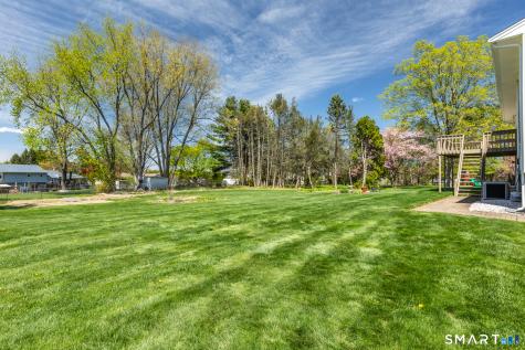 35 Puritan Lane Newington CT 06111