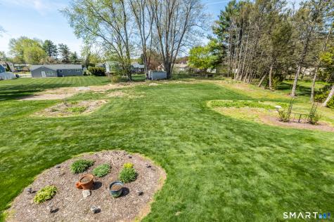 35 Puritan Lane Newington CT 06111