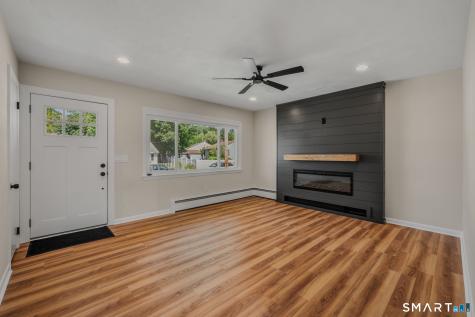 34 Woodrow Avenue Norwich CT 06360