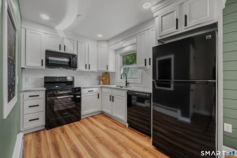 34 Woodrow Avenue Norwich CT 06360