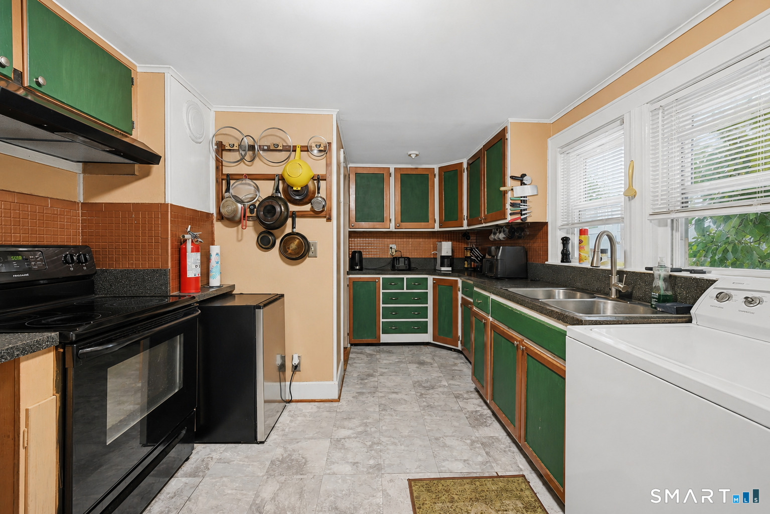 7 Hickory Street Danbury CT 06810