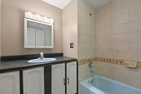 10 Silver Street Middletown CT 06457