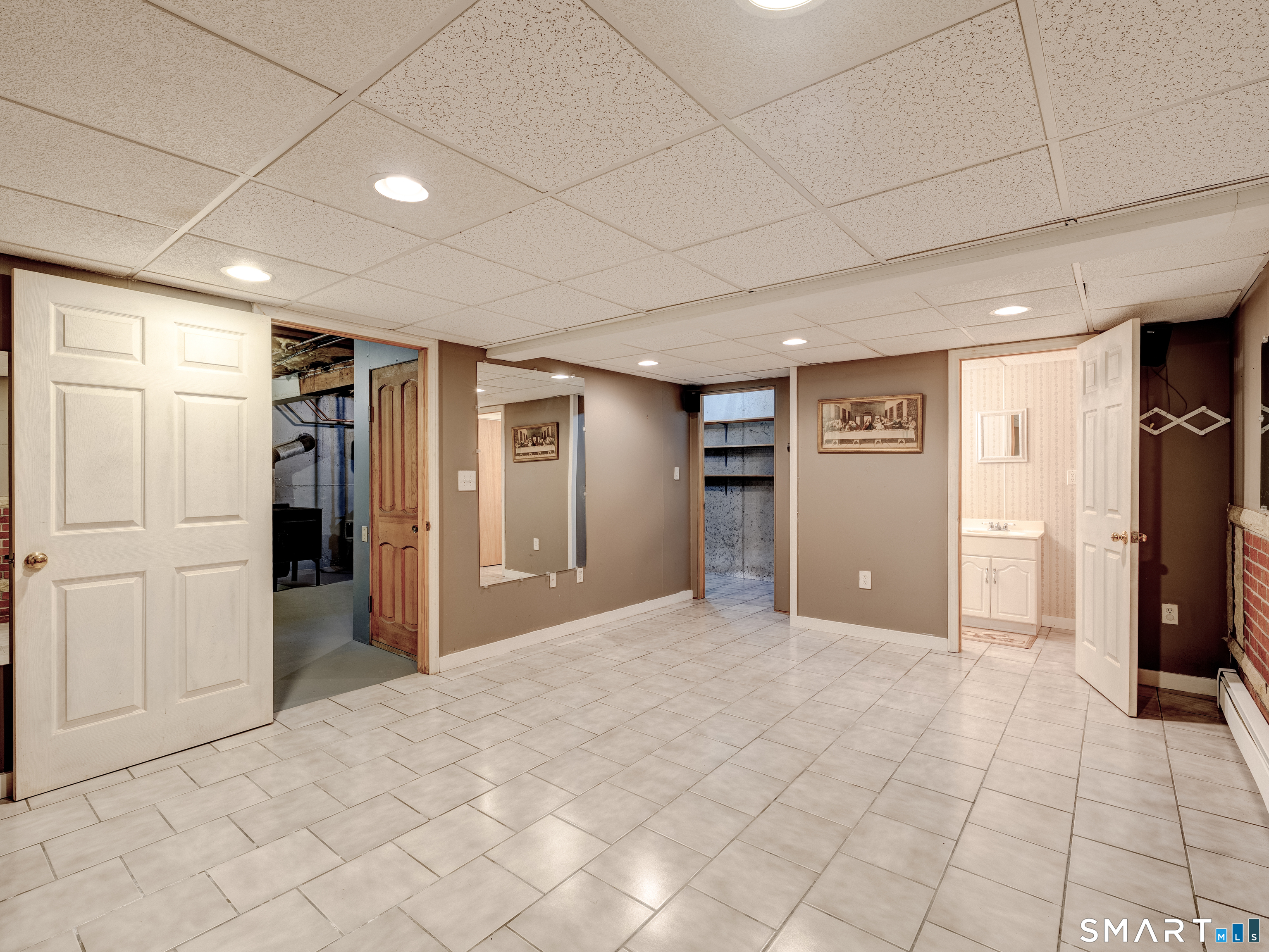 14 Tall Tree Lane Torrington CT 06790