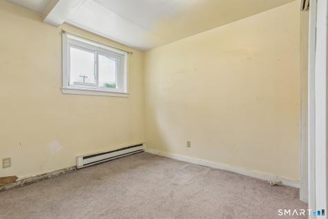 210 Midway Oval Groton CT 06340