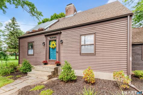 375 Allen Avenue Meriden CT 06451