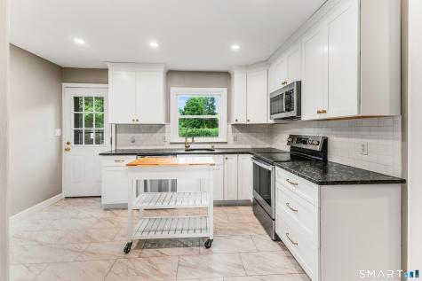 375 Allen Avenue Meriden CT 06451