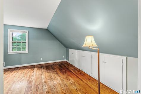 375 Allen Avenue Meriden CT 06451