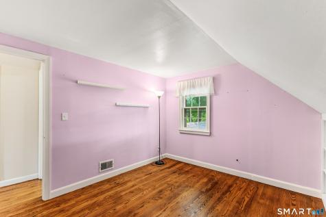 375 Allen Avenue Meriden CT 06451
