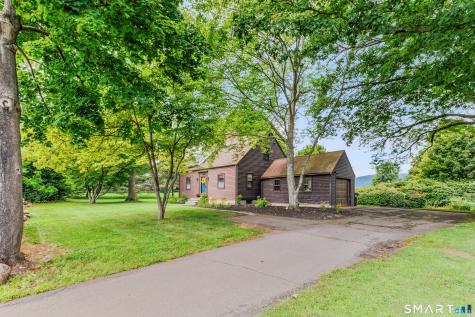 375 Allen Avenue Meriden CT 06451
