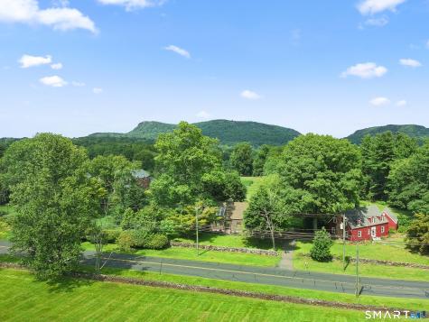 375 Allen Avenue Meriden CT 06451