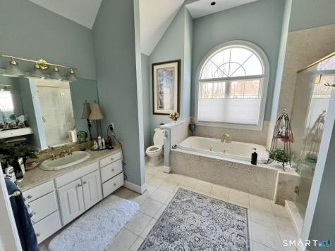 5 Westmont Road Wethersfield CT 06109