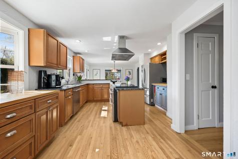 245 Sailors Lane Bridgeport CT 06605