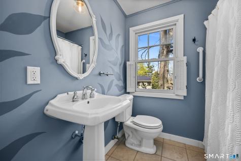 245 Sailors Lane Bridgeport CT 06605