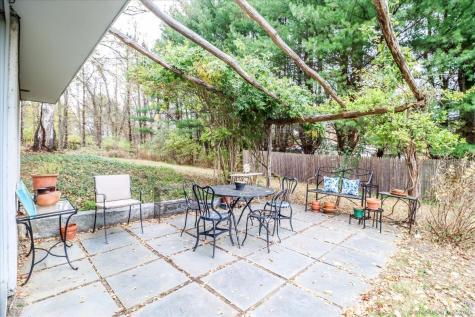 52 Squire Hill Road New Milford CT 06776