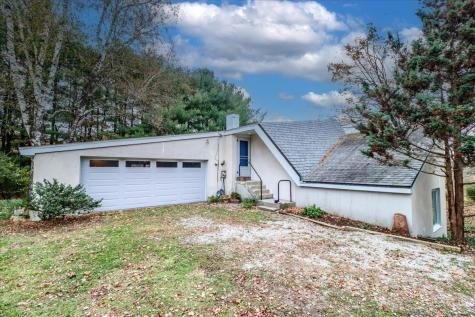 52 Squire Hill Road New Milford CT 06776