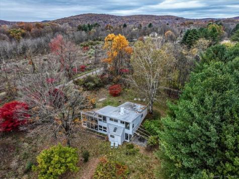 52 Squire Hill Road New Milford CT 06776