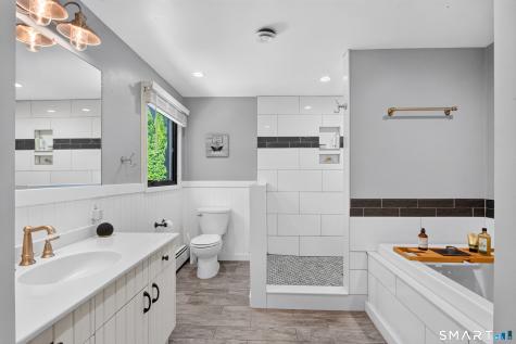 3 Klim Lane Norwalk CT 06850