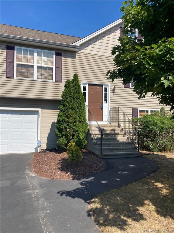104 Footpath Lane East Hartford CT 06118
