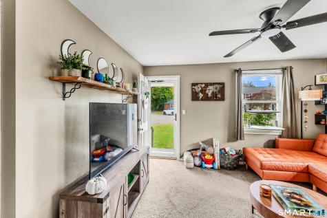 9 Sheridan Court Plainville CT 06062