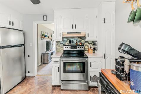 9 Sheridan Court Plainville CT 06062
