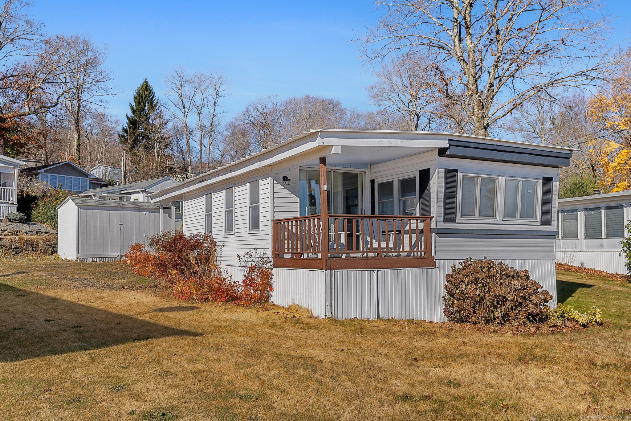 22 Waterview Circle East Hampton CT 06424