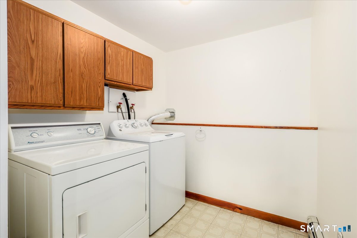 New Milford CT 06776