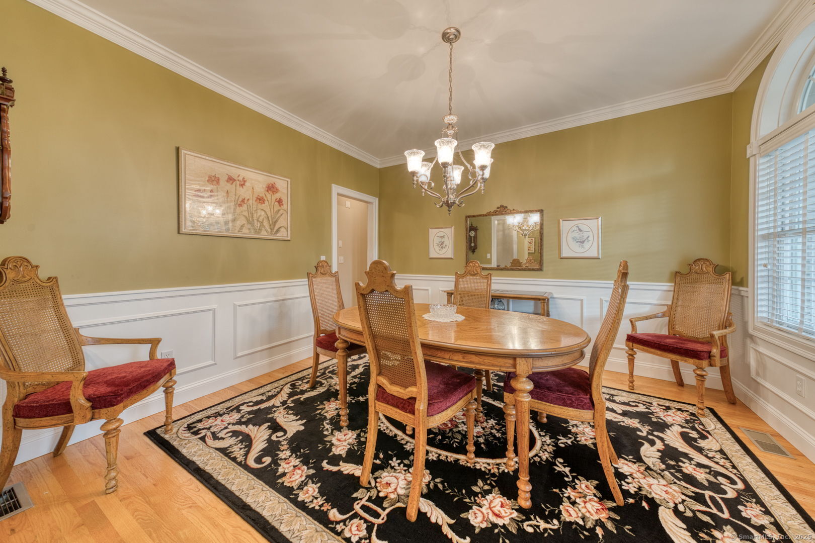 9 Parsons Court Manchester CT 06040