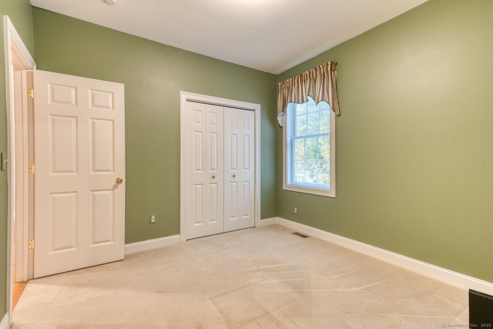 9 Parsons Court Manchester CT 06040