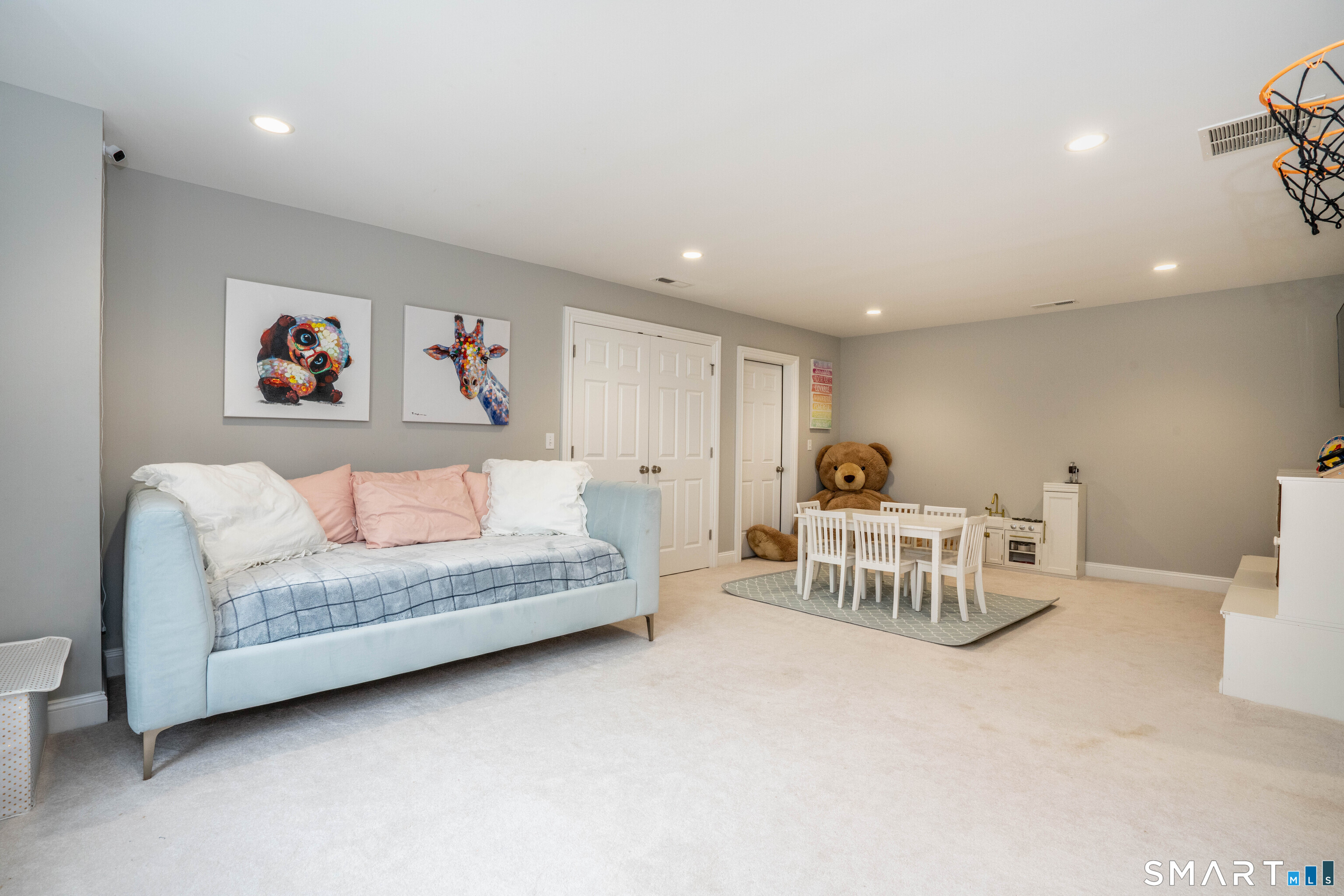 35 West Hills Drive Avon CT 06001