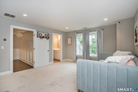 35 West Hills Drive Avon CT 06001
