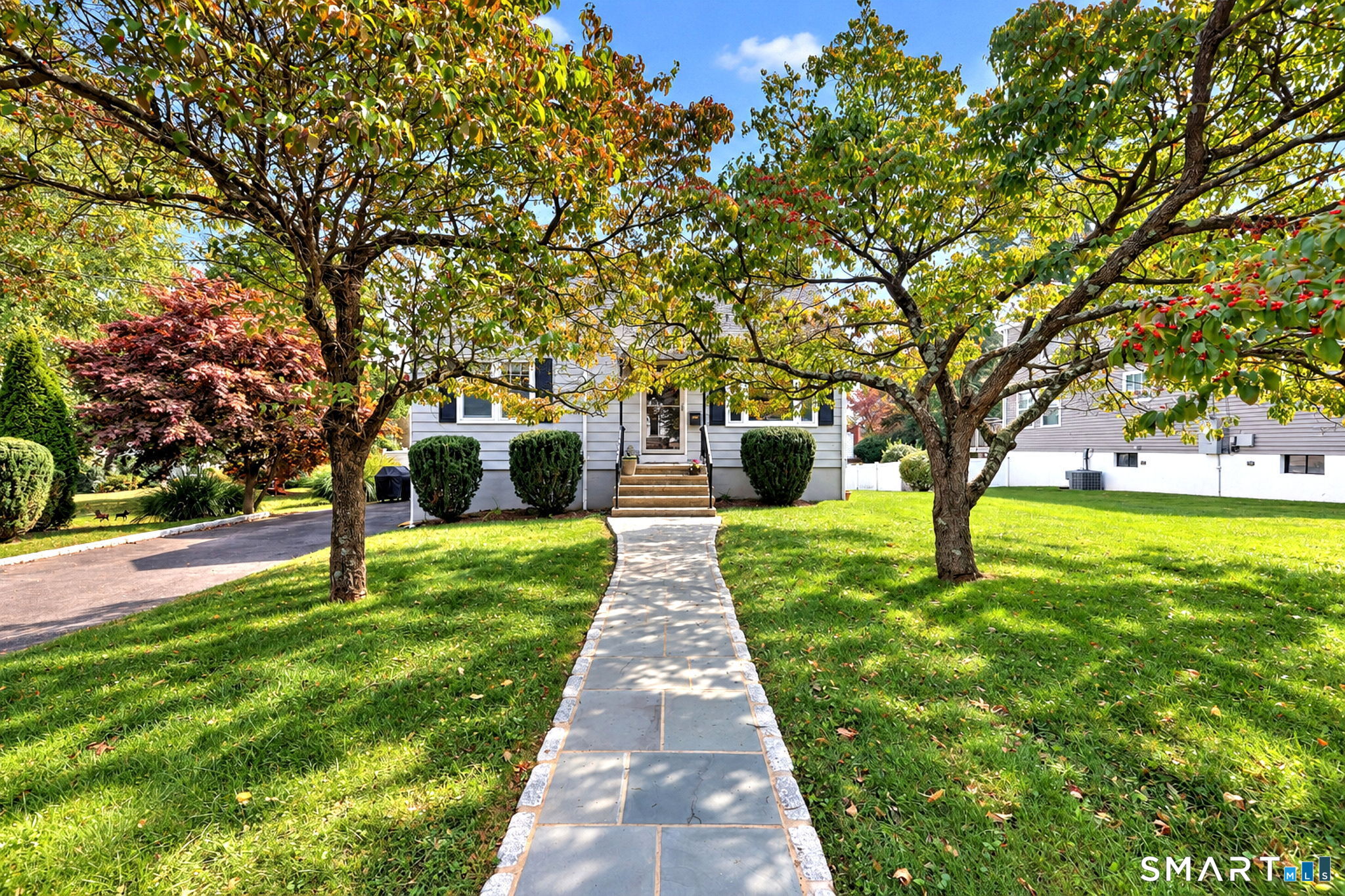 71 Country Road Fairfield CT 06824
