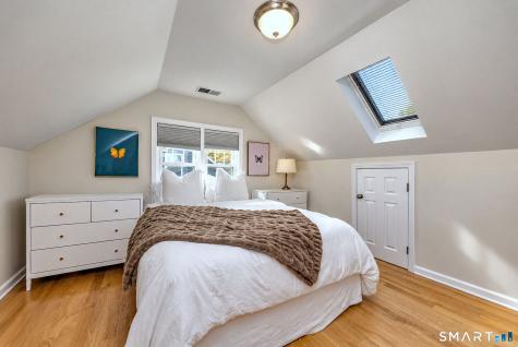 71 Country Road Fairfield CT 06824