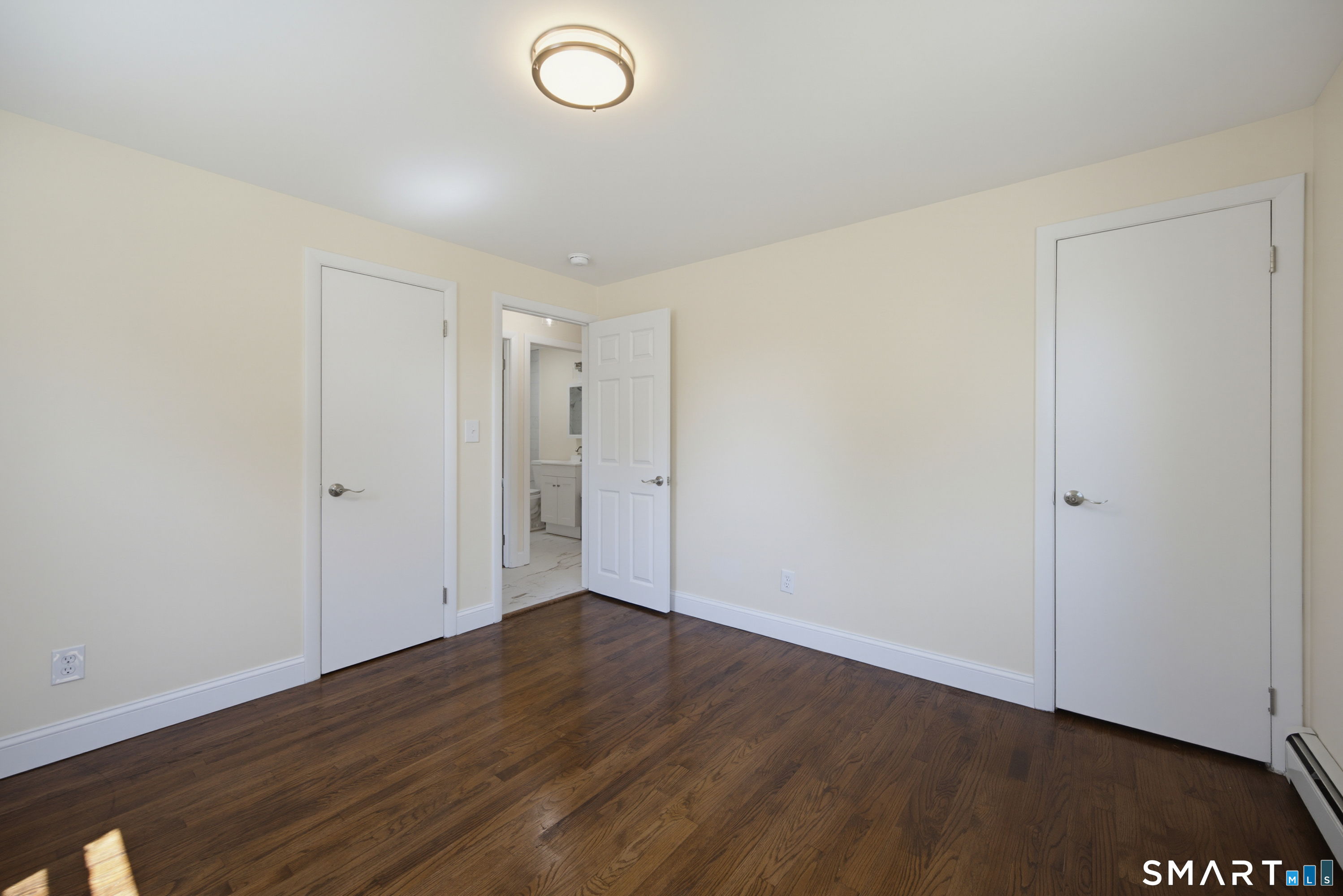 8 Cedar Drive North Stonington CT 06359