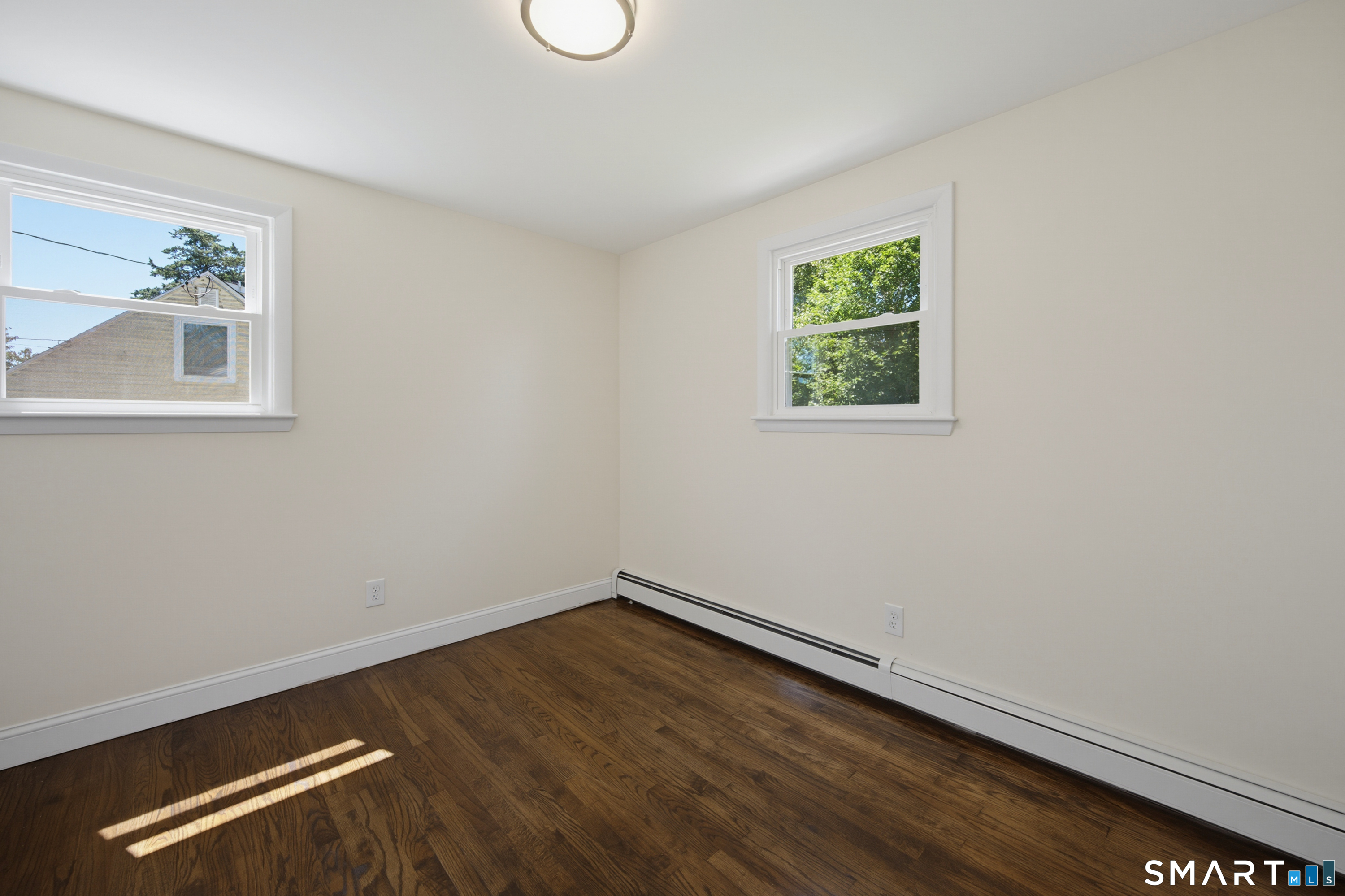 8 Cedar Drive North Stonington CT 06359