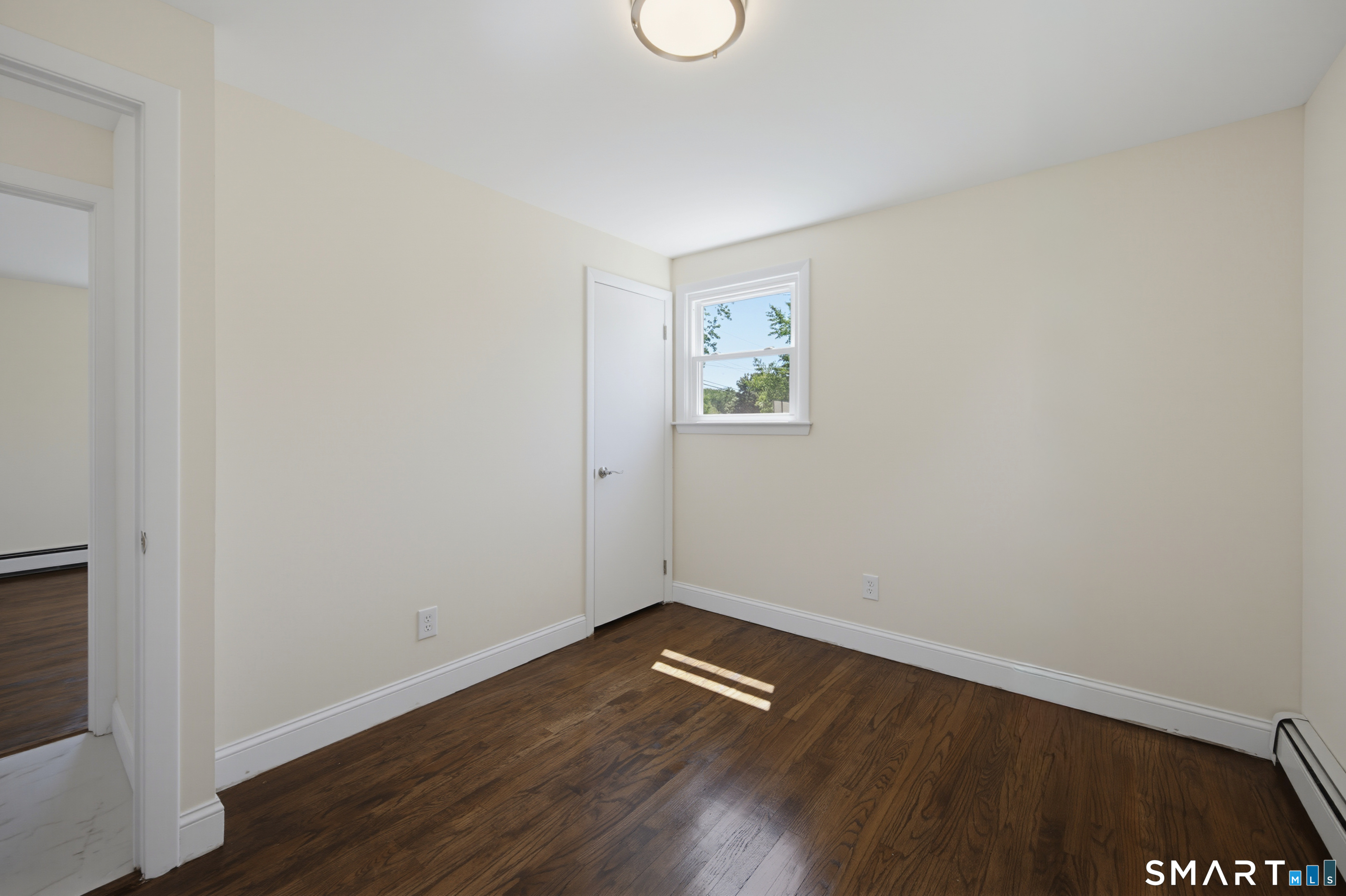 8 Cedar Drive North Stonington CT 06359