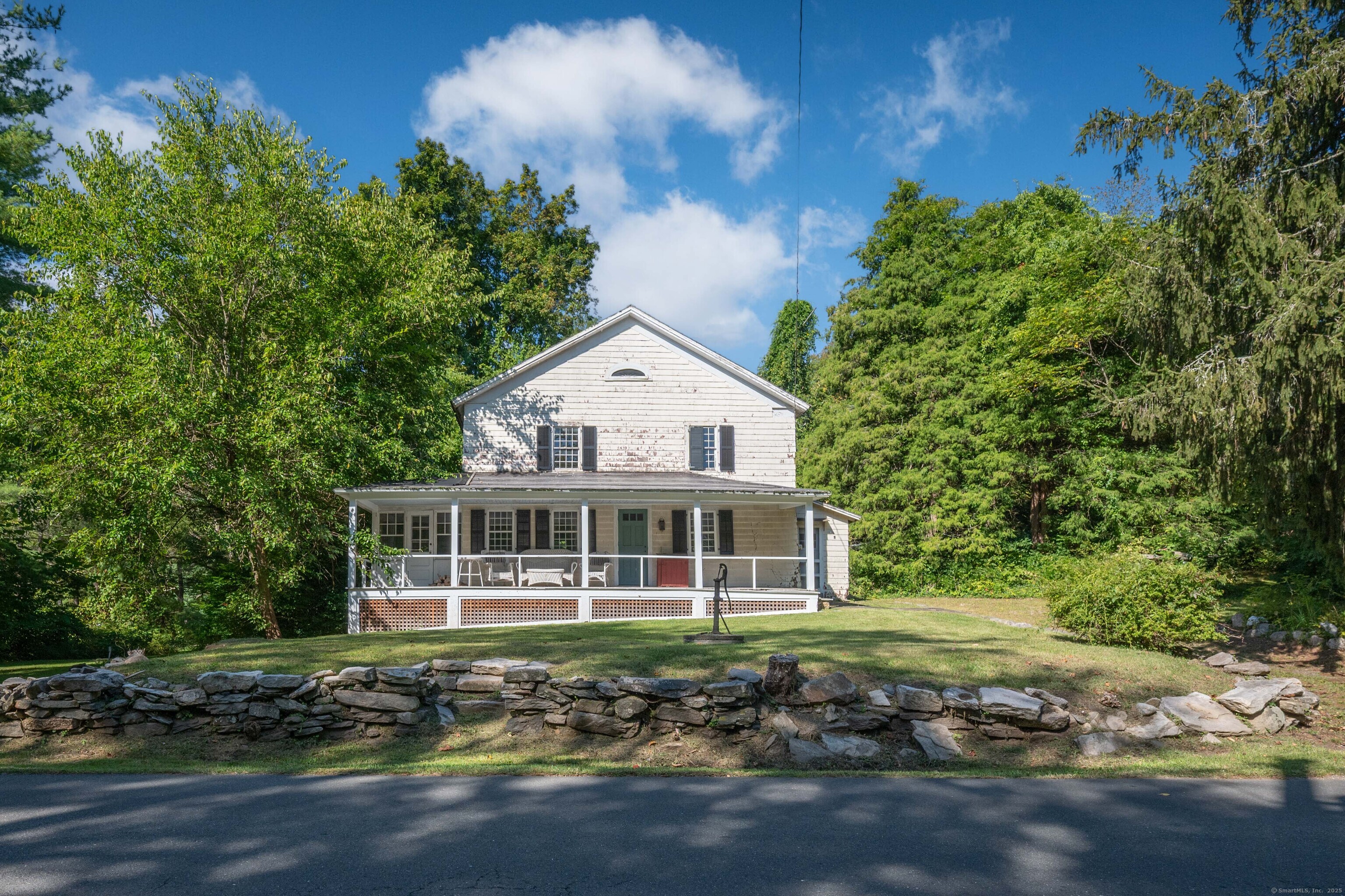 74 Wolfpits Road Bethel CT 06801