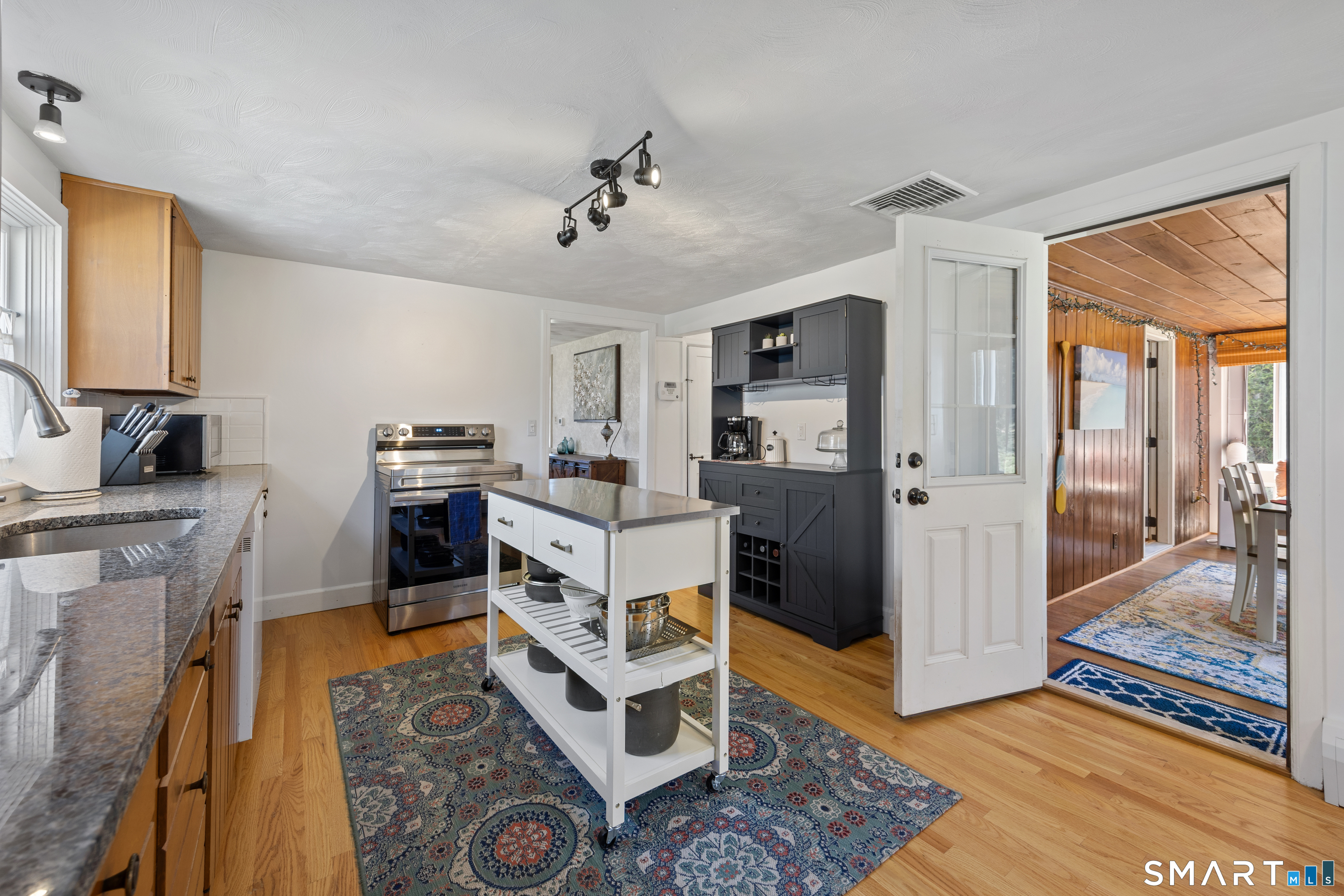 13 Hopmeadow Street Simsbury CT 06089