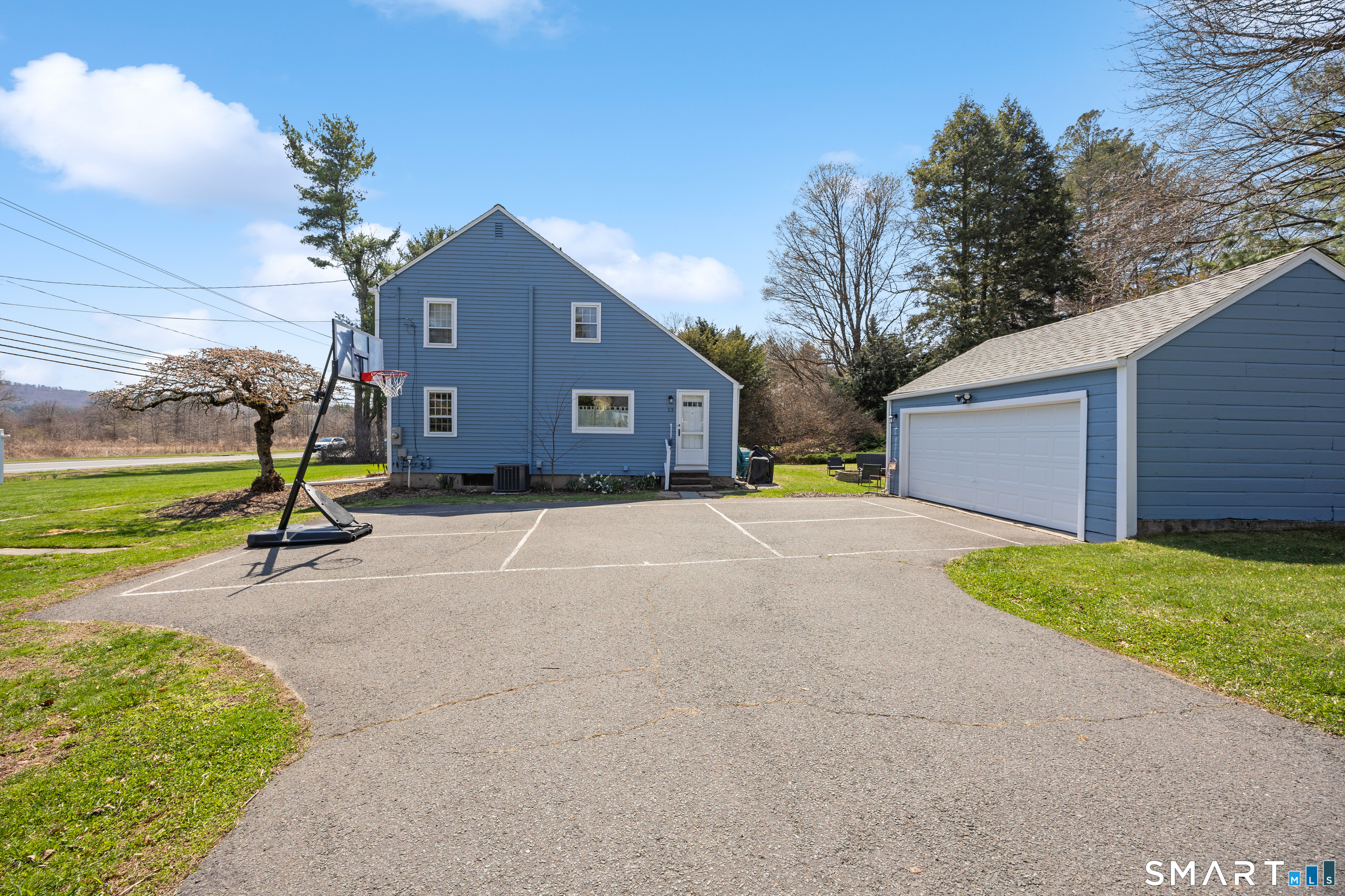 13 Hopmeadow Street Simsbury CT 06089