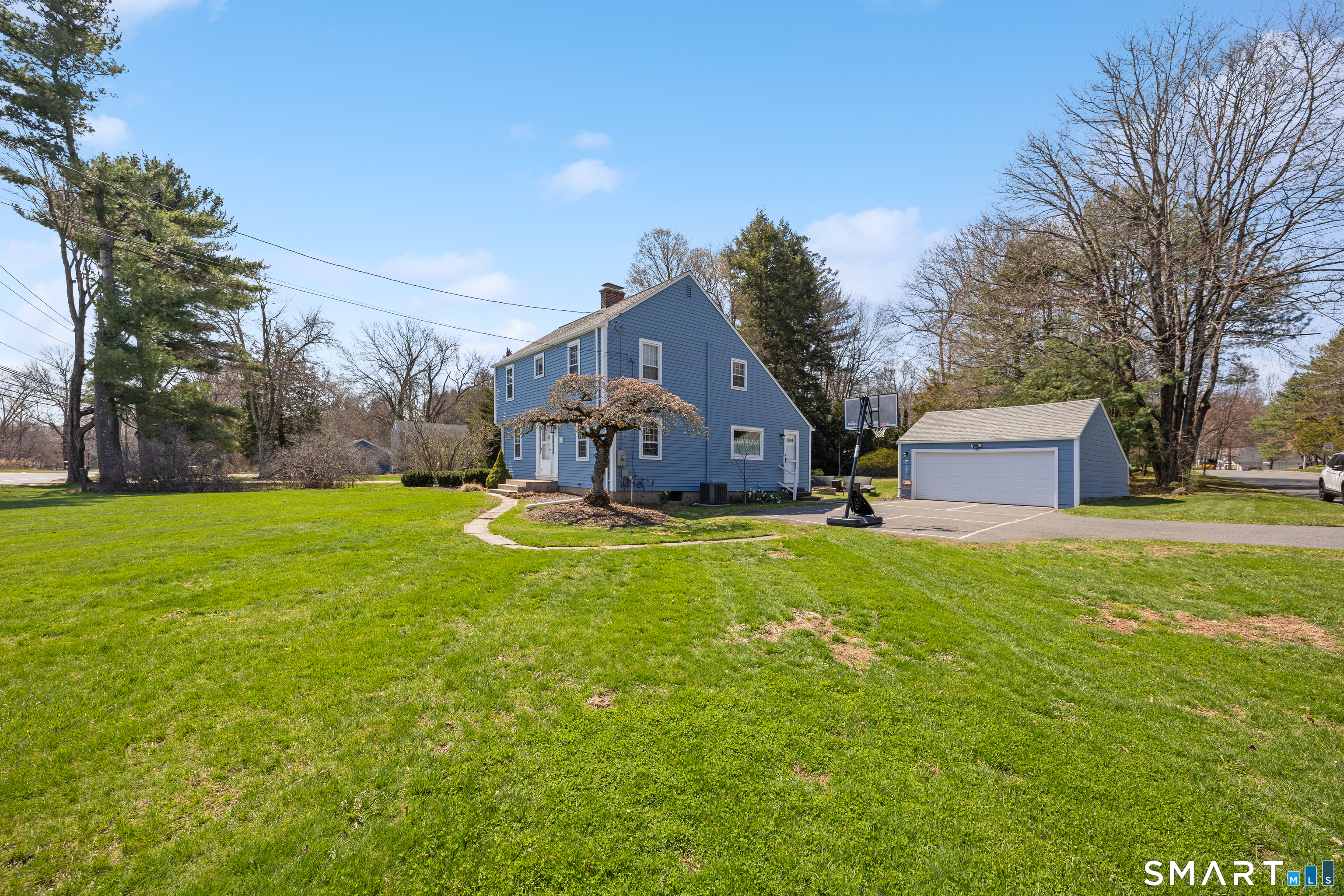 13 Hopmeadow Street Simsbury CT 06089
