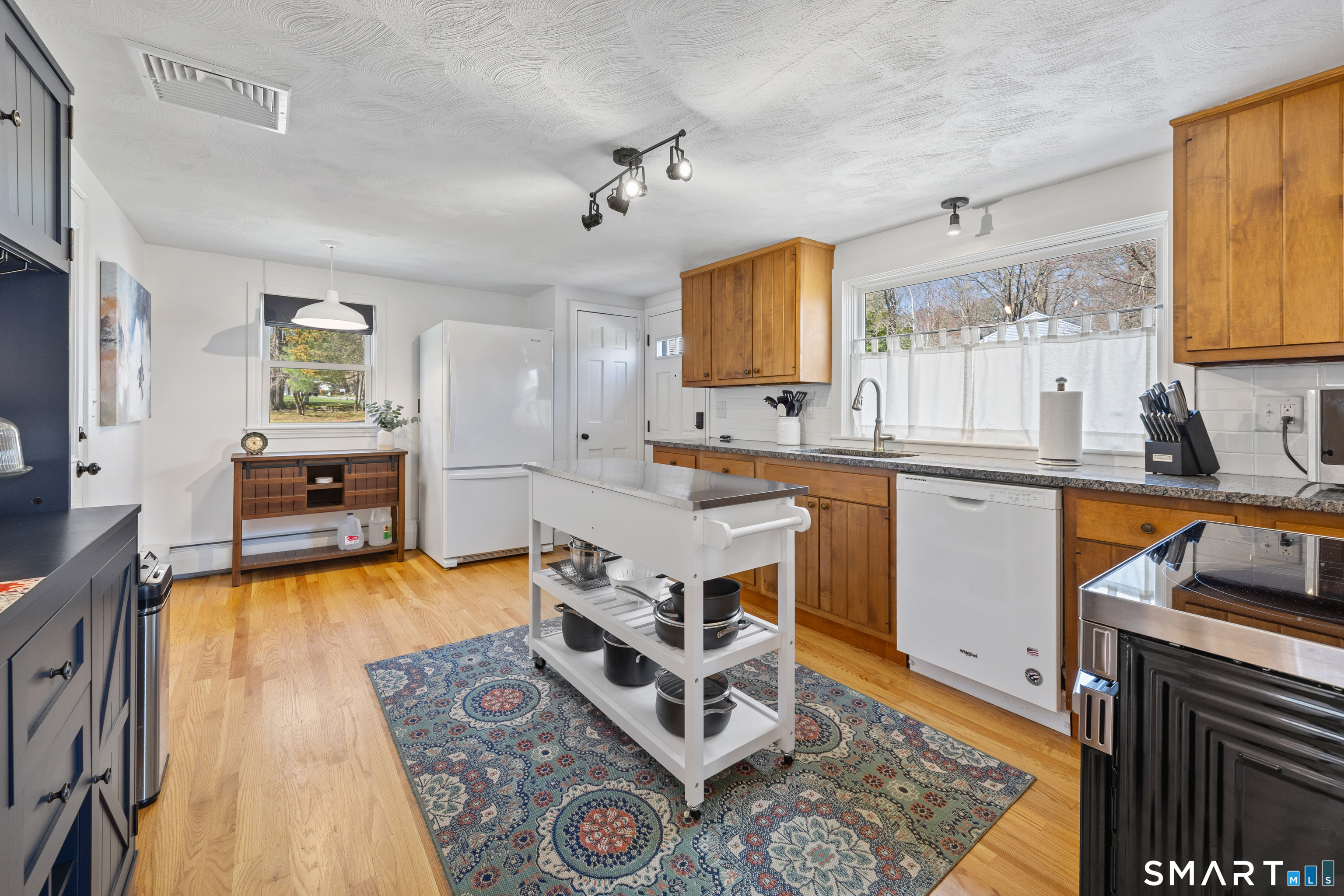 13 Hopmeadow Street Simsbury CT 06089