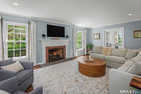 9 Schoolhouse Place Ridgefield CT 06877